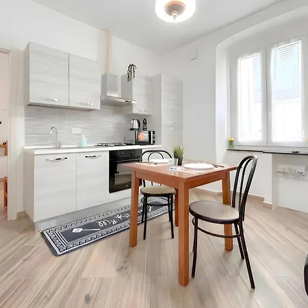 Via D'andrade Sestri Ponente - Happy Apartment